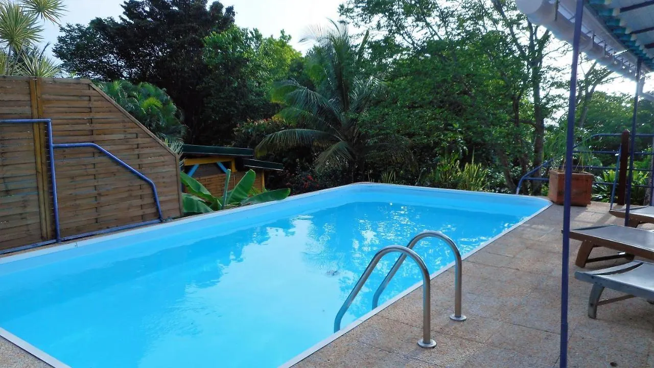 Apartament Bakoulele En Guadeloupe Bouillante Gwadelupa